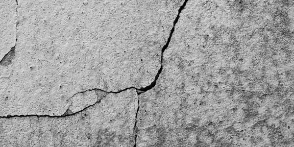 Trabajos Verticales en Fachadas de Edificios / Viviendas Móstoles · Reparación, Sellado de Grietas y Desperfectos